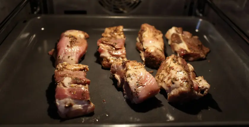 How to Cook Rib Tips in the Oven Fast